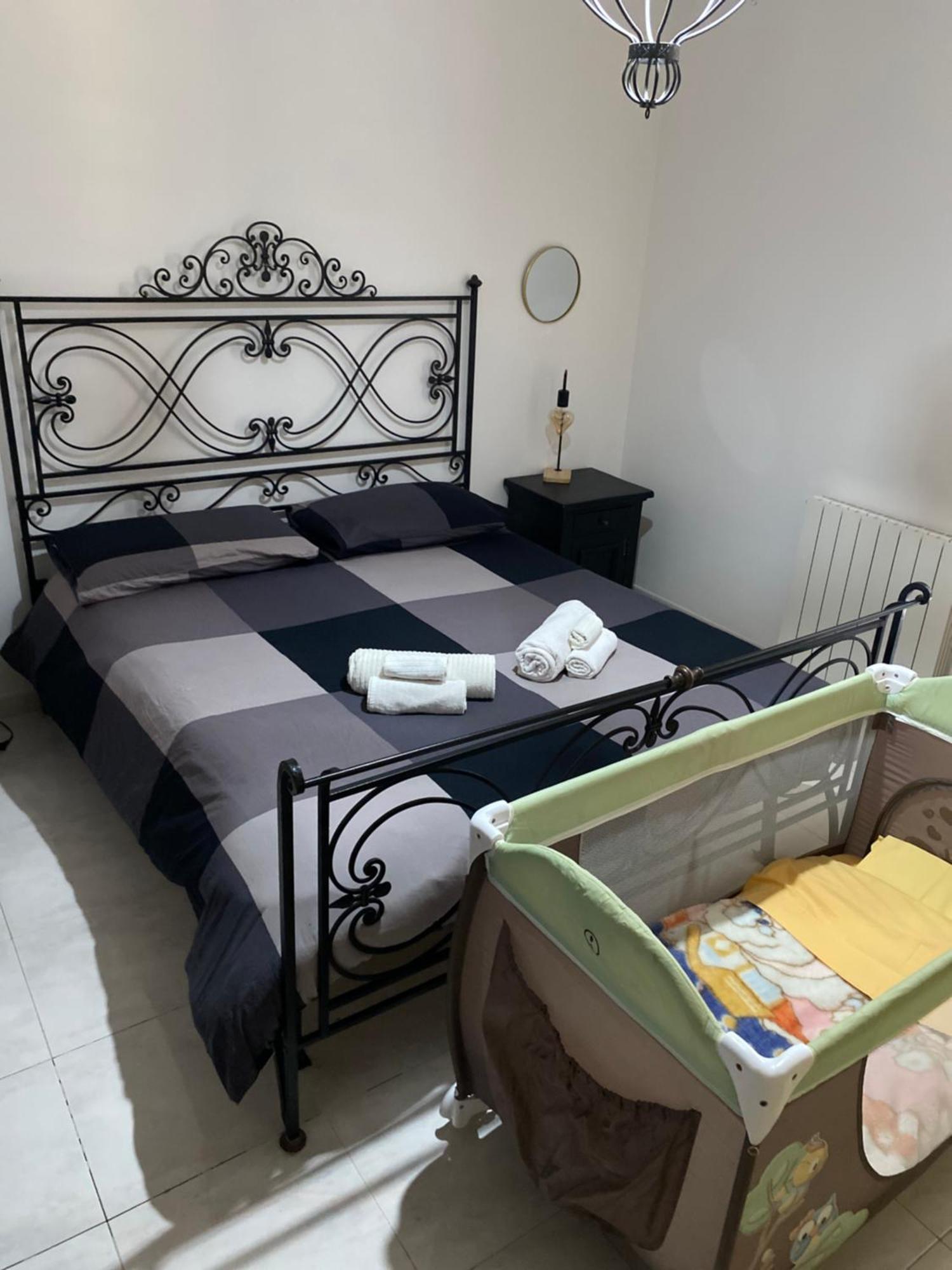 Belvedere House Holiday Siracusa Ortigia ภายนอก รูปภาพ